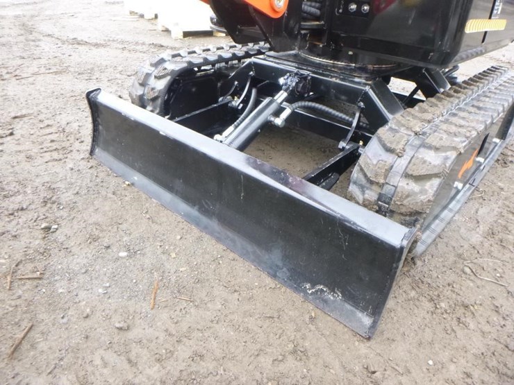 2025-tpm-18bs-hydraulic-excavator-image-15