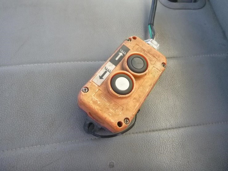 2004-ford-f350-image-6