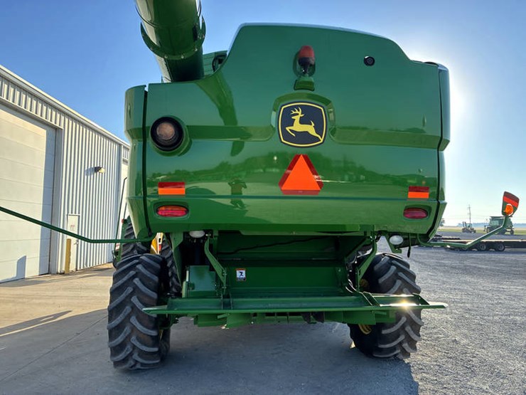 john-deere-s670-image-5