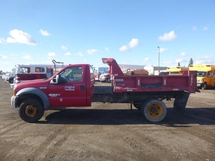 2005-ford-f550-image-5