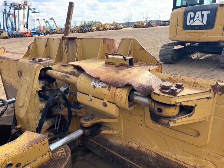 caterpillar-d6m-image-19