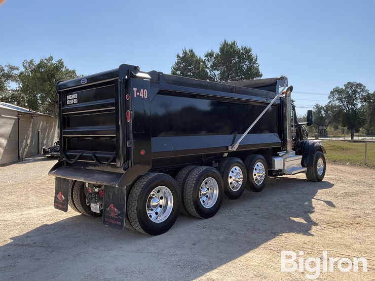 peterbilt-567-image-5