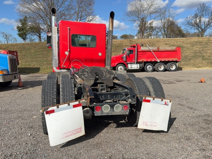 2014-kenworth-t800-image-8