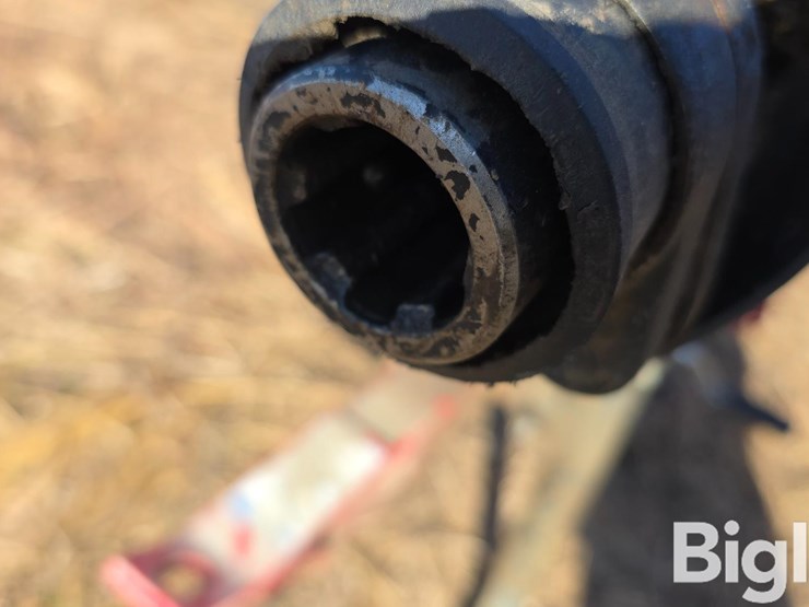 westfield-mkk-100-63-grain-auger-w/swing-hopper-image-10