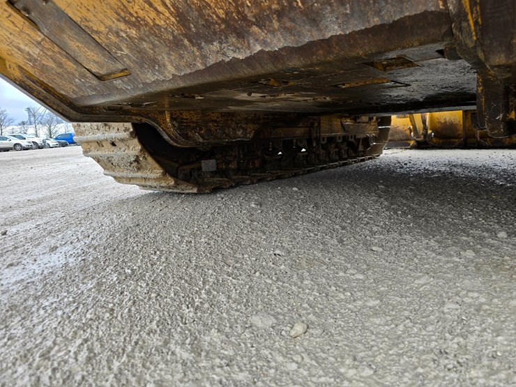 caterpillar-953d-image-72