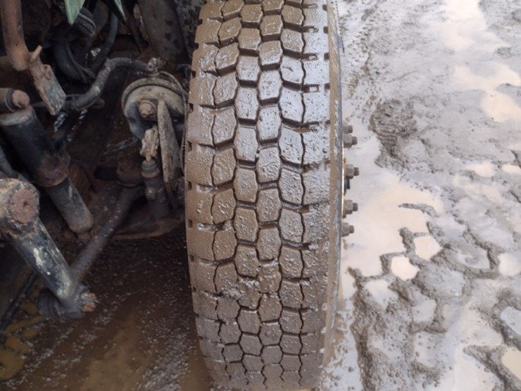 international-workstar-7400-image-19