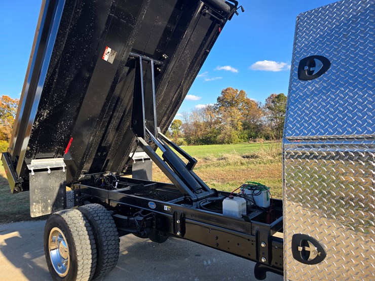 international-durastar-4300-image-72