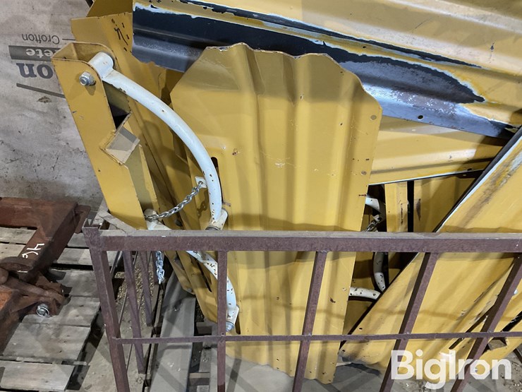 buffalo-cultivator-tent-shields-image-9