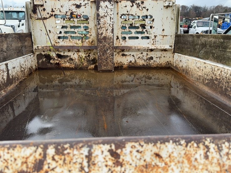 chevrolet-3500-image-11