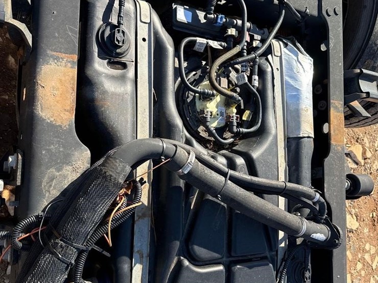 ford-f550-xl-image-13