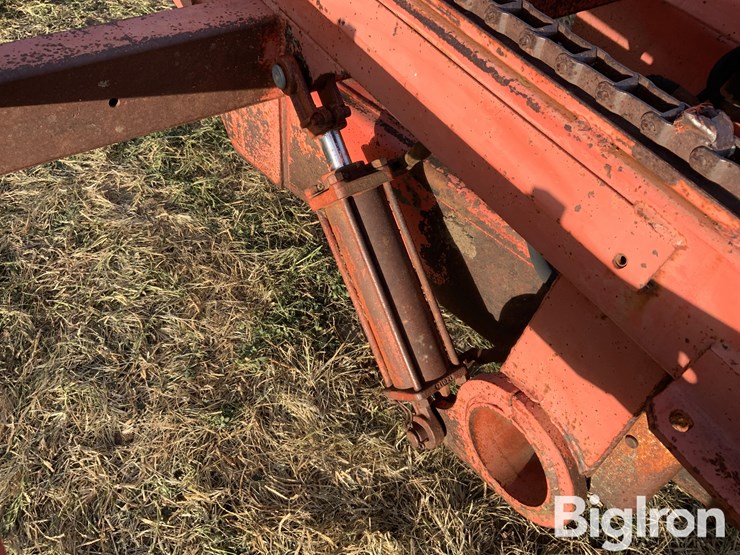 hesston-60a-stack-mover-image-19