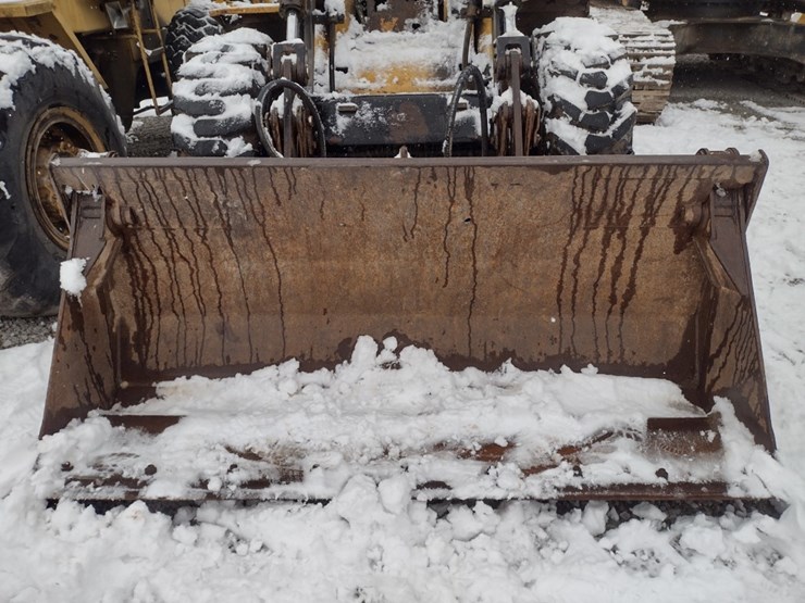 caterpillar-it24f-image-18