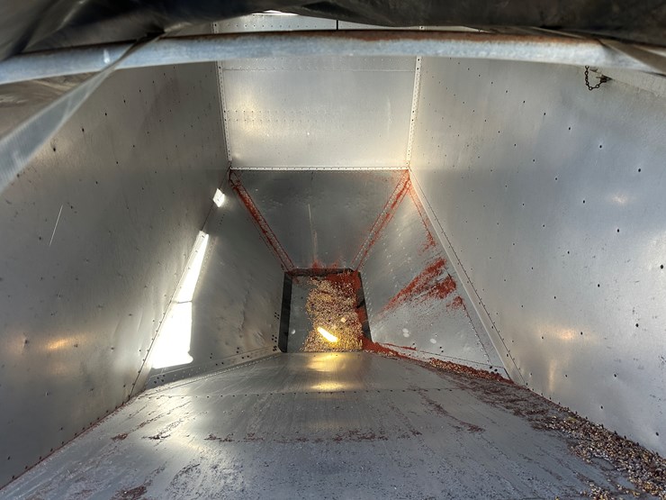 2014-timpte-hopper-bottom-image-84