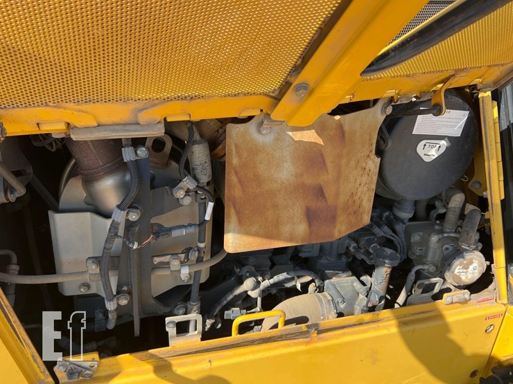 2019-komatsu-d65pxi-18-image-31