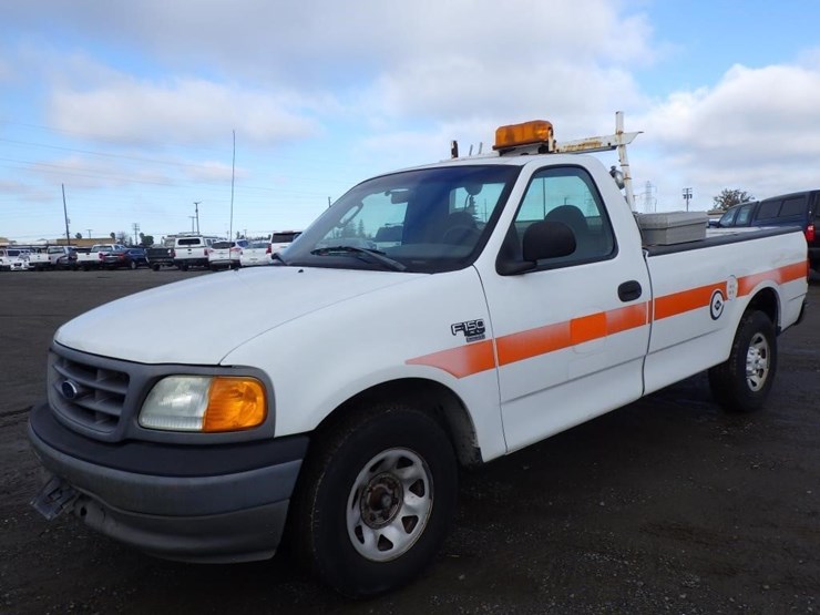 2004-ford-f150-image-1