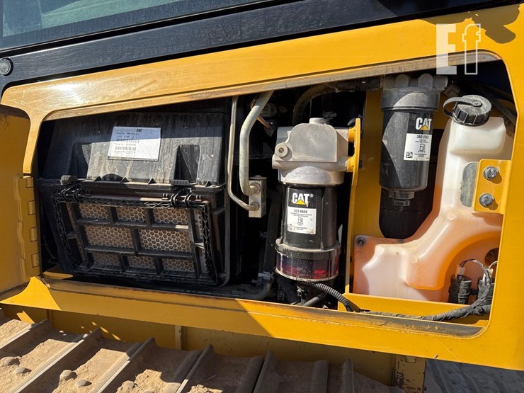 2021-caterpillar-d3-image-24