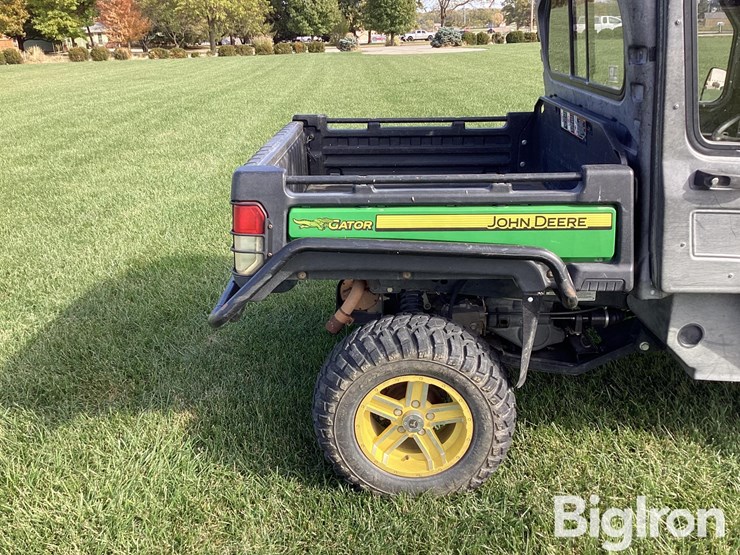 john-deere-gator-image-19
