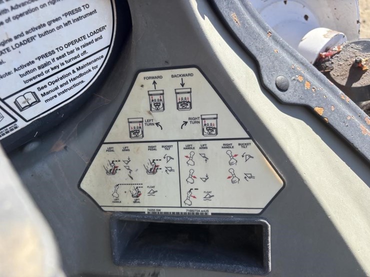 2016-bobcat-t770-image-23