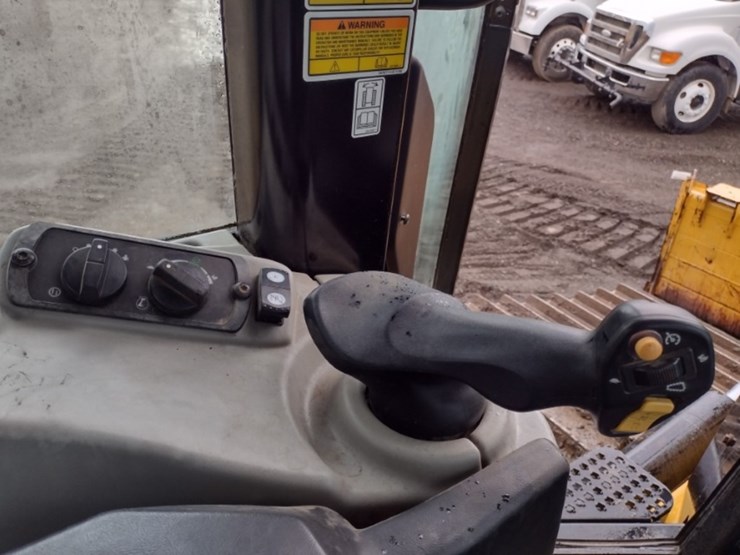 caterpillar-d6n-lgp-image-10