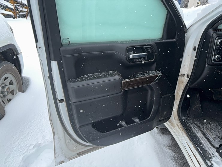 2020-gmc-1500-image-14