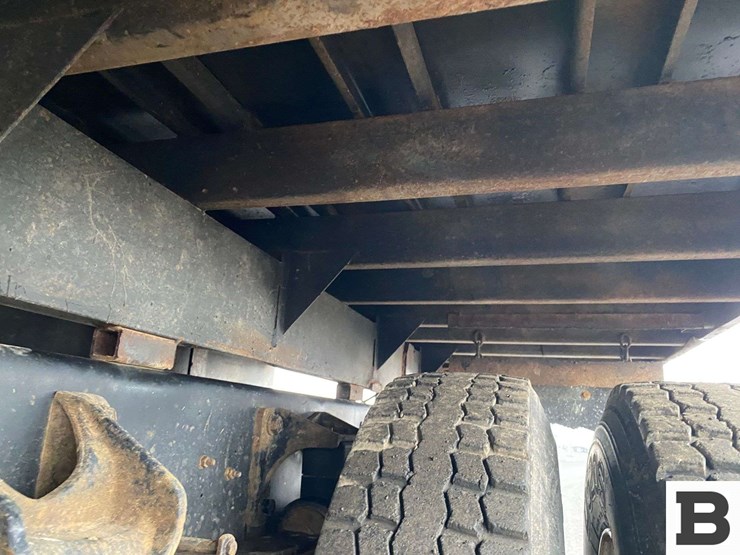 2006-ford-f750-image-25