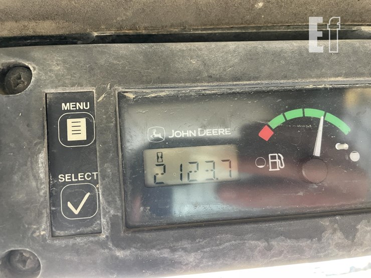 2006-deere-ct322-image-26