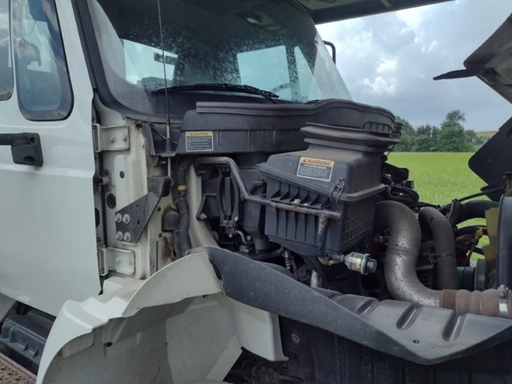 international-durastar-4300-image-19