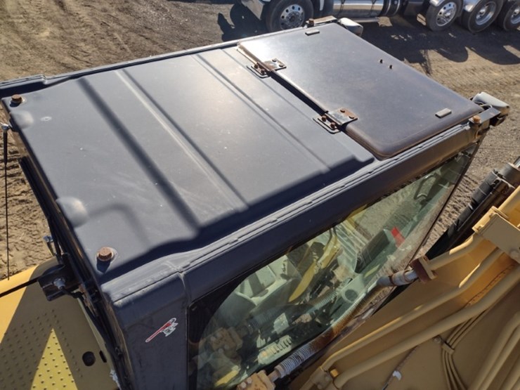 caterpillar-320dl-image-45