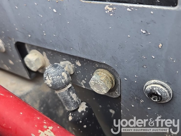 takeuchi-tl8r2-image-49