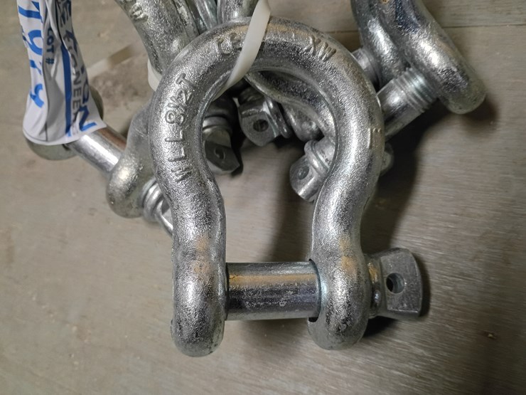 #21919-•-6--shackles-image-4