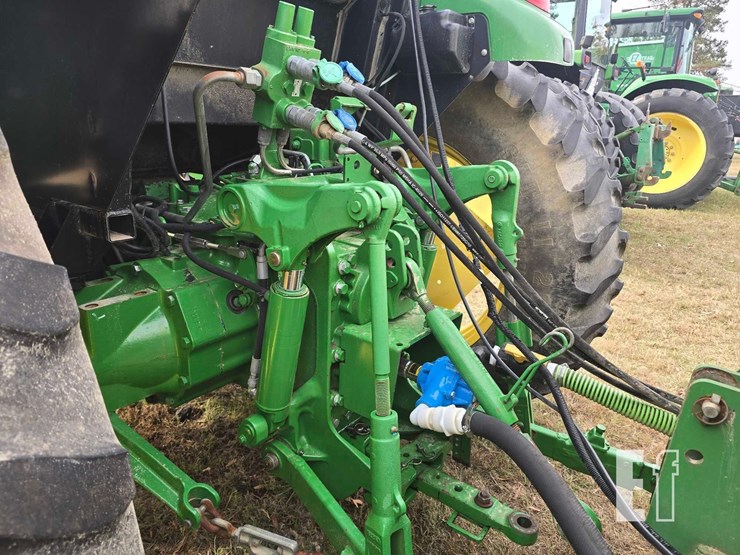 john-deere-6115d-image-15