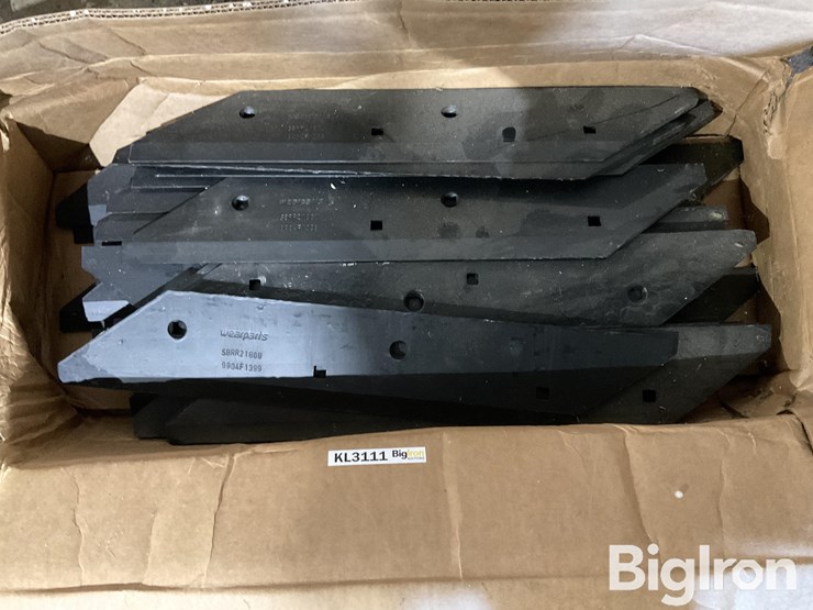 wearparts-9904f1399-hiniker-cultivator-blades-image-11