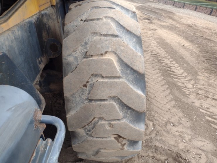 komatsu-wa250-6-image-27