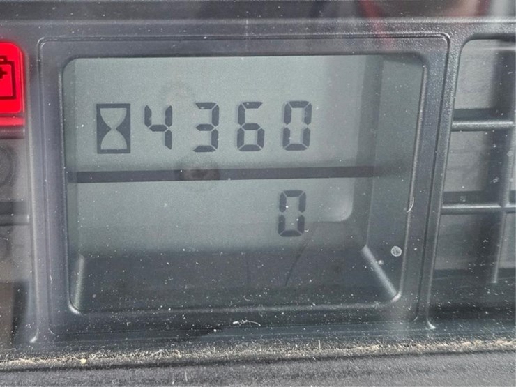 massey-ferguson-4325-image-29