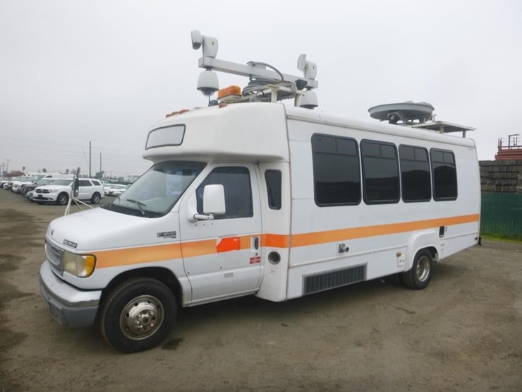 1997-ford-e450-image-1