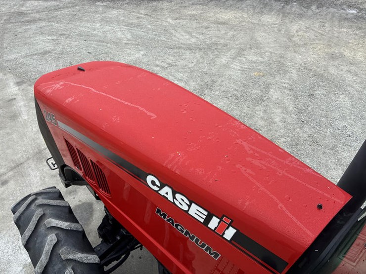 case-ih-magnum-245-image-70