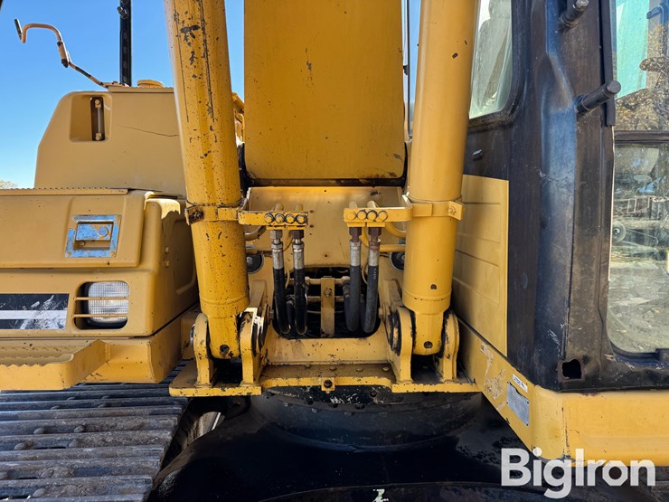 caterpillar-315bl-image-16