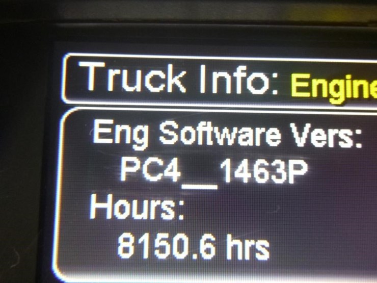 2019-peterbilt-567-image-27