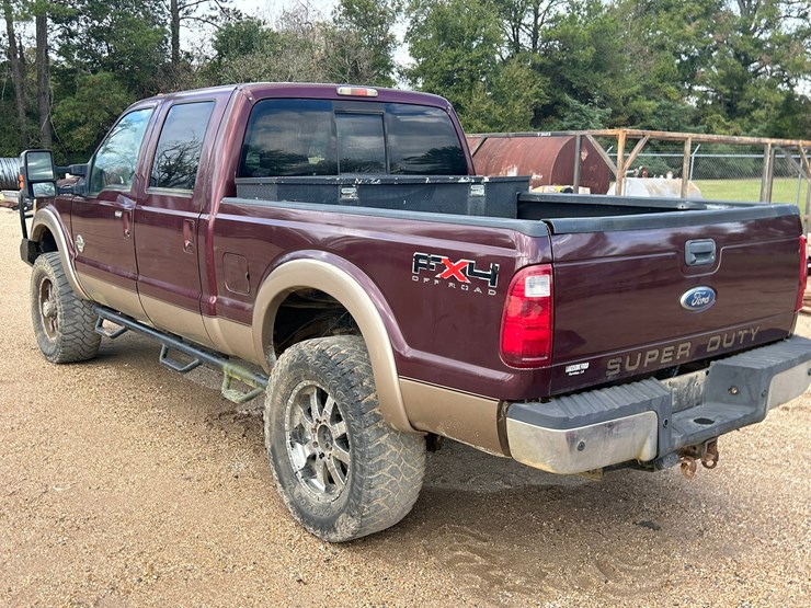 2011-ford-f250-image-4