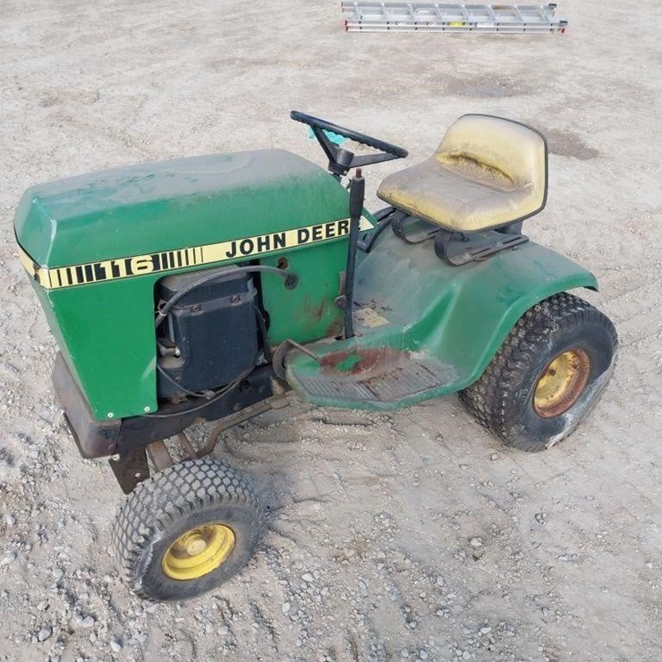 JOHN DEERE 116