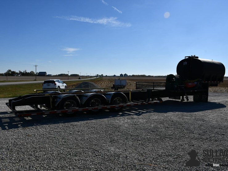 2022-j-d-skiles-pit-stop-tri/a-sprayer-trailer-image-5
