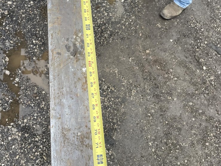 2011-jlg-g10-55a-image-10