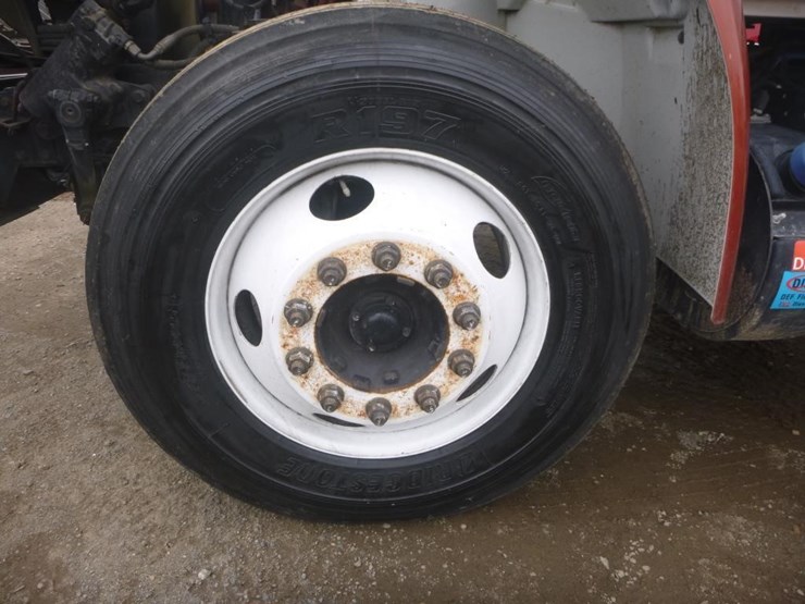 2019-international-durastar-4300-image-20