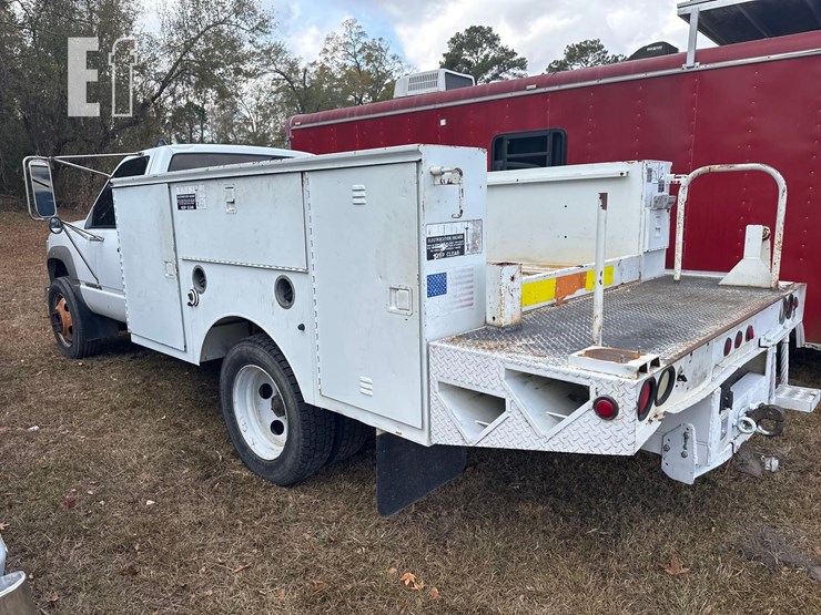 chevrolet-3500-image-4