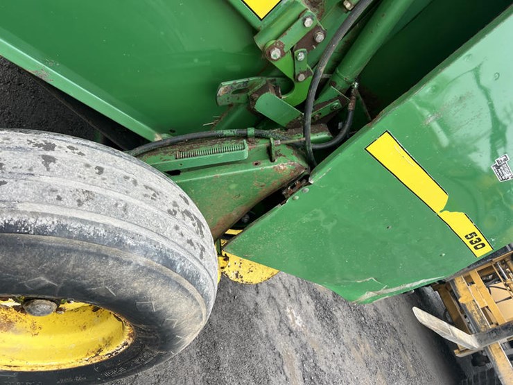 john-deere-530-image-10