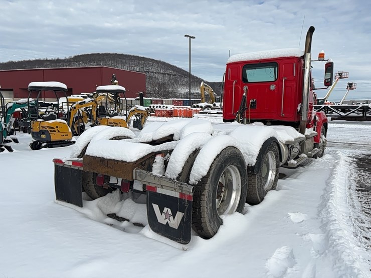 2017-western-star-4700sf-image-7