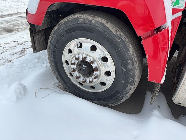 2017-western-star-4700sf-image-13