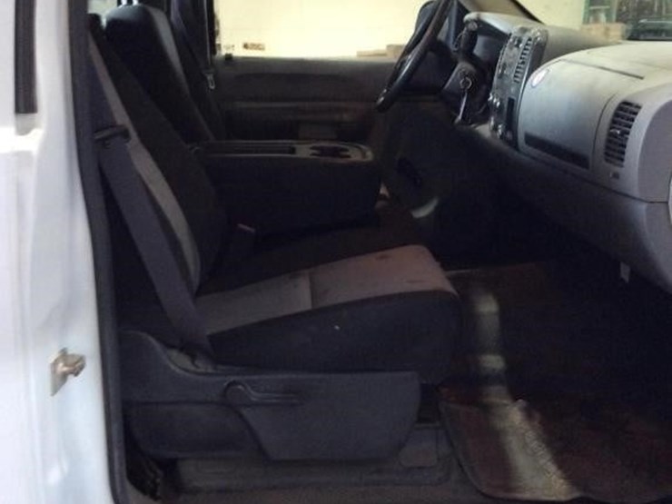 2008-chevrolet-1500-image-6