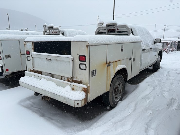 2016-chevrolet-2500hd-image-5