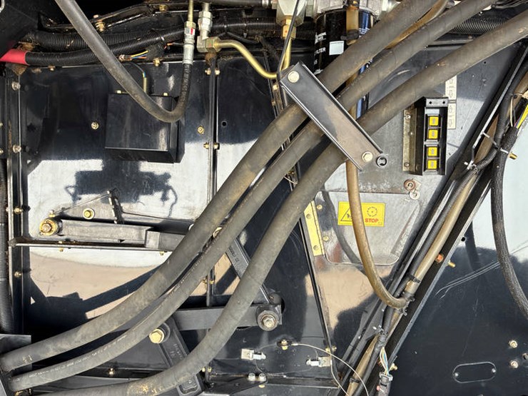 case-ih-5088-image-54